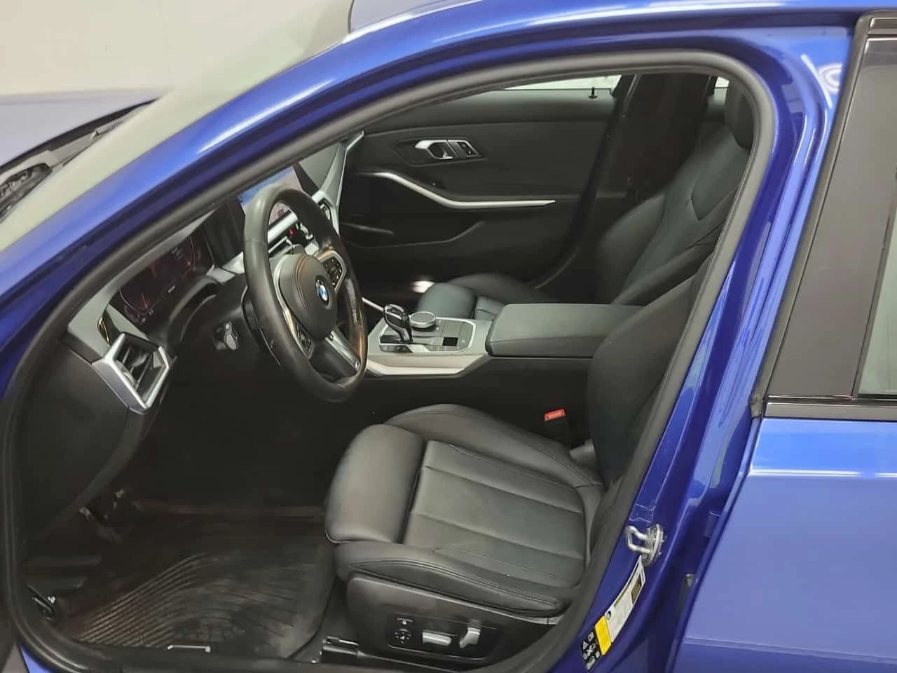 BMW 330 330I XDRIVE  CARFAX, снимка 5 - Автомобили и джипове - 54269994