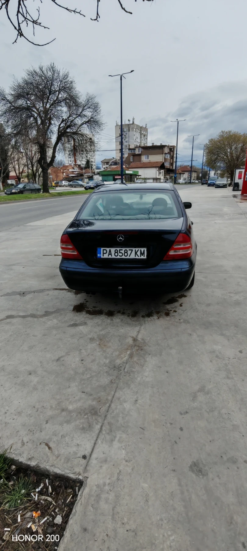 Mercedes-Benz C 180, снимка 4 - Автомобили и джипове - 54403885