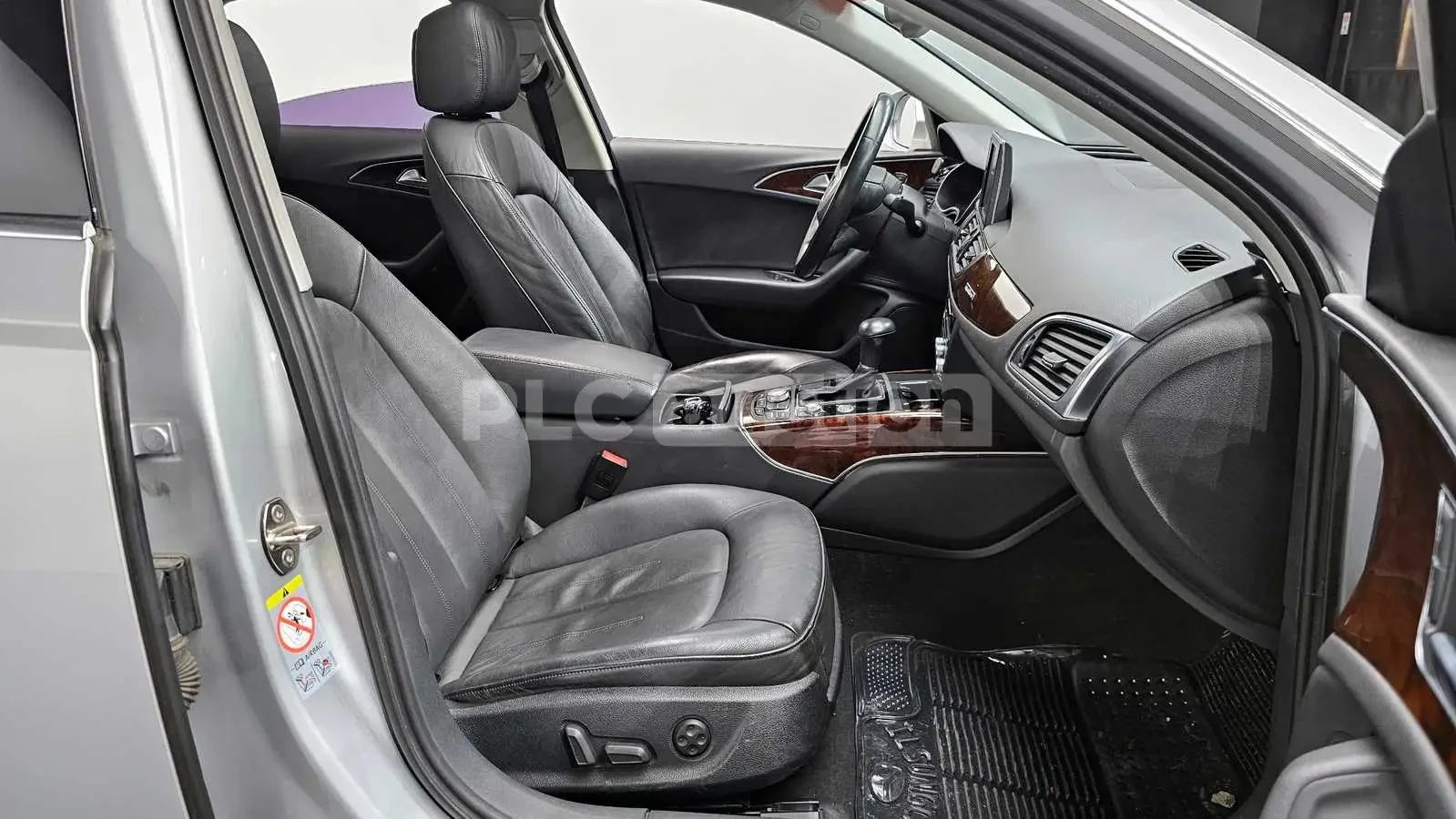 Audi A6 3.0 TSFI QUATTRO !DIST! !PREMIUM PLUS!, снимка 8 - Автомобили и джипове - 54879265
