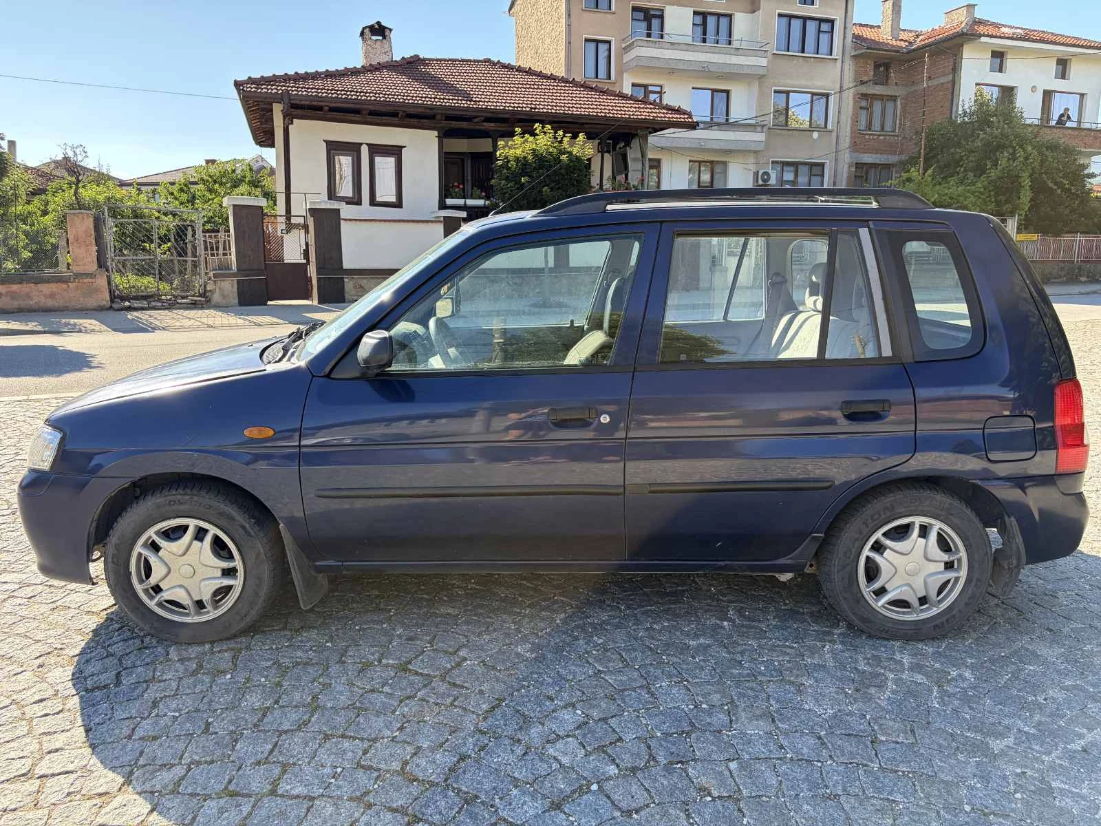 Mazda Demio, снимка 4 - Автомобили и джипове - 55225609