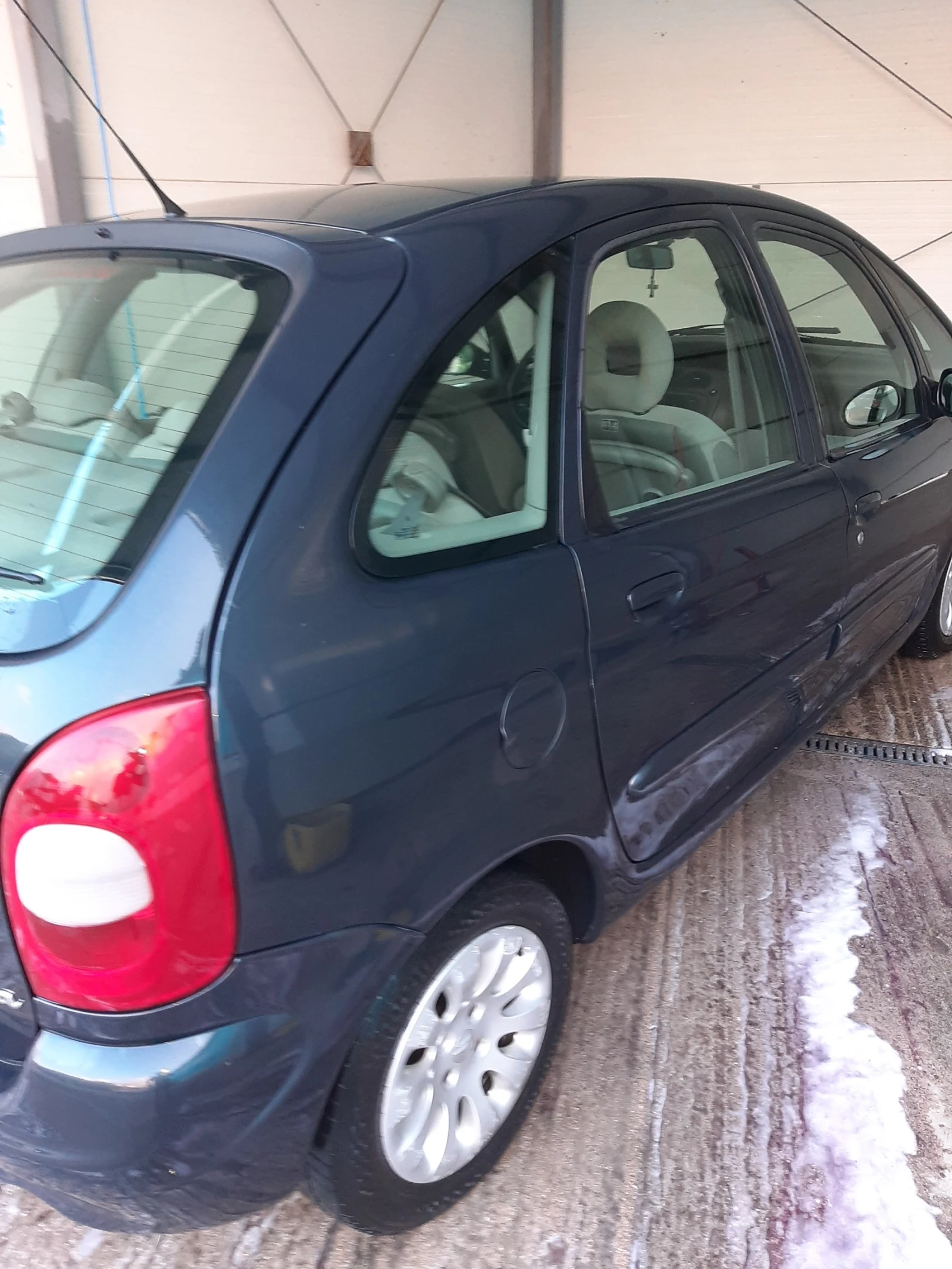 Citroen Xsara picasso 2.0HDI, снимка 5 - Автомобили и джипове - 55628229