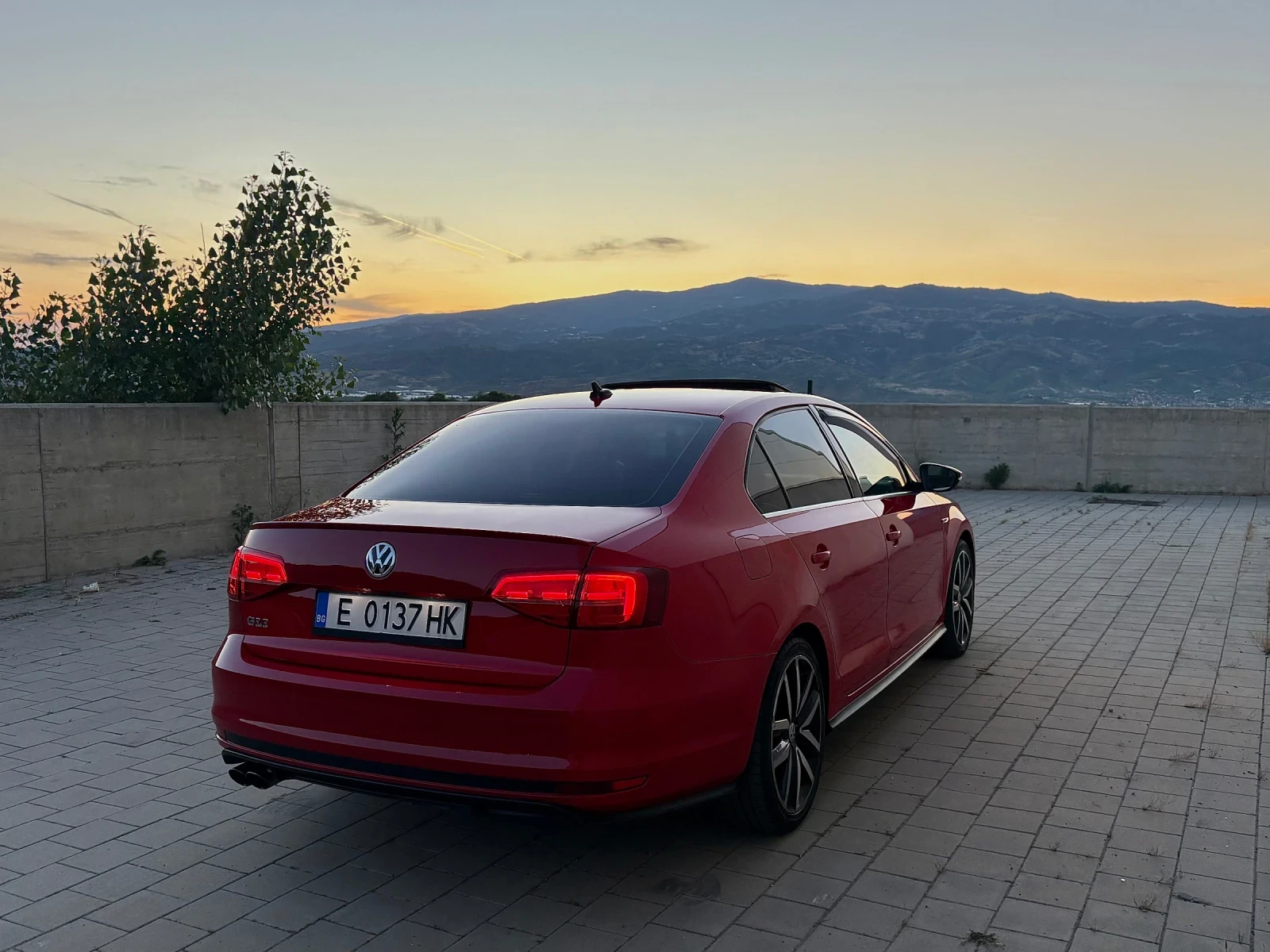 VW Golf Jetta GLI/GTI 2.0 TSI DSG FULL, снимка 7 - Автомобили и джипове - 55821150