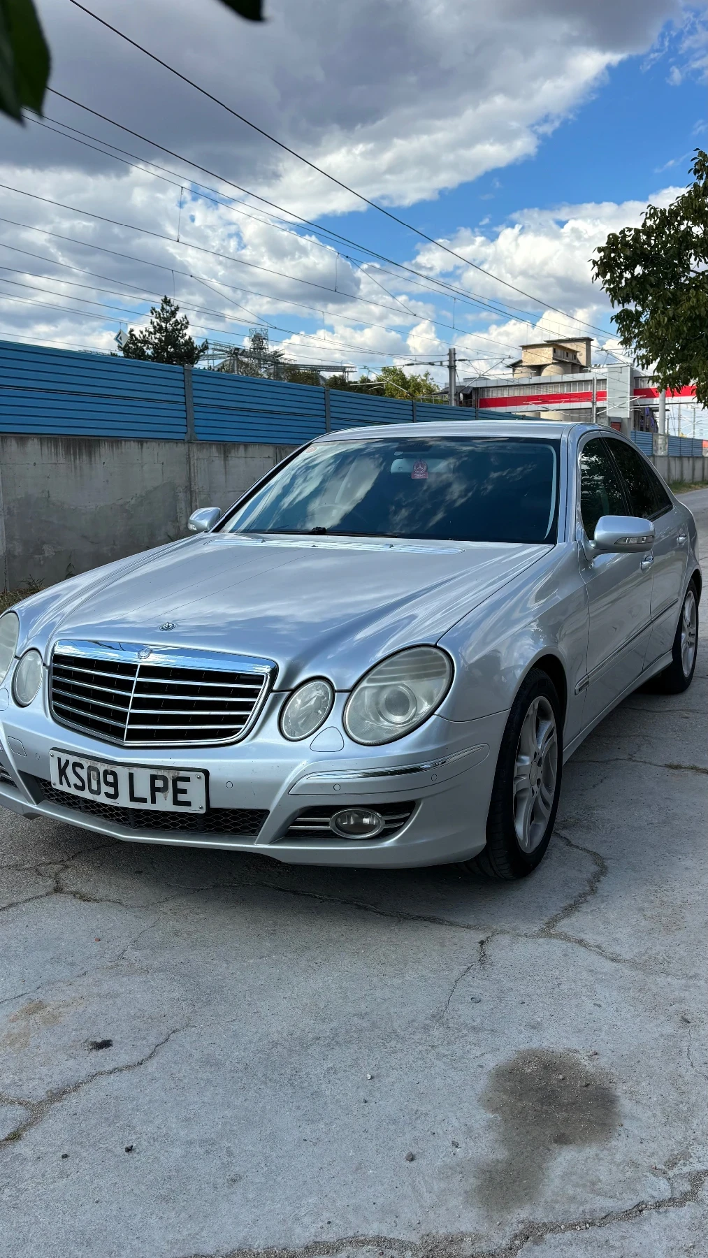 Mercedes-Benz E 320, снимка 2 - Автомобили и джипове - 56138474
