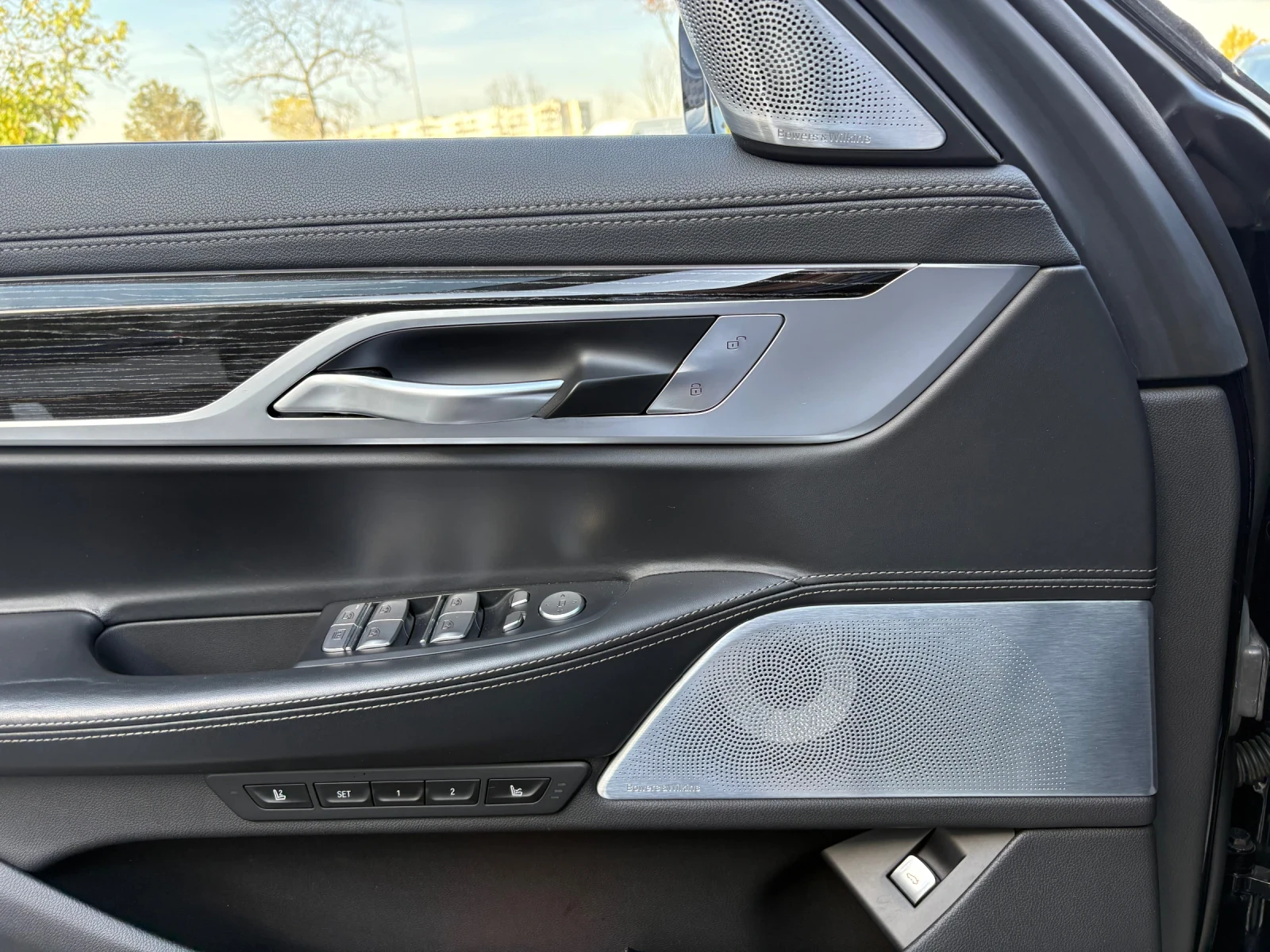 BMW 740, снимка 16 - Автомобили и джипове - 56578718