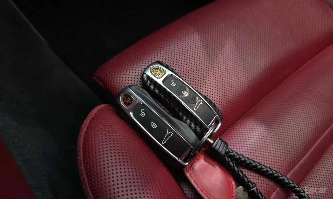 Porsche Panamera, снимка 17 - Автомобили и джипове - 56706493