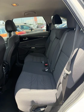 Kia Sorento 2.2CRDI 4WD AVTOMAT/NAVI/KAMERA EURO 6, снимка 10