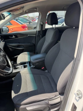 Kia Sorento 2.2CRDI 4WD AVTOMAT/NAVI/KAMERA EURO 6, снимка 12