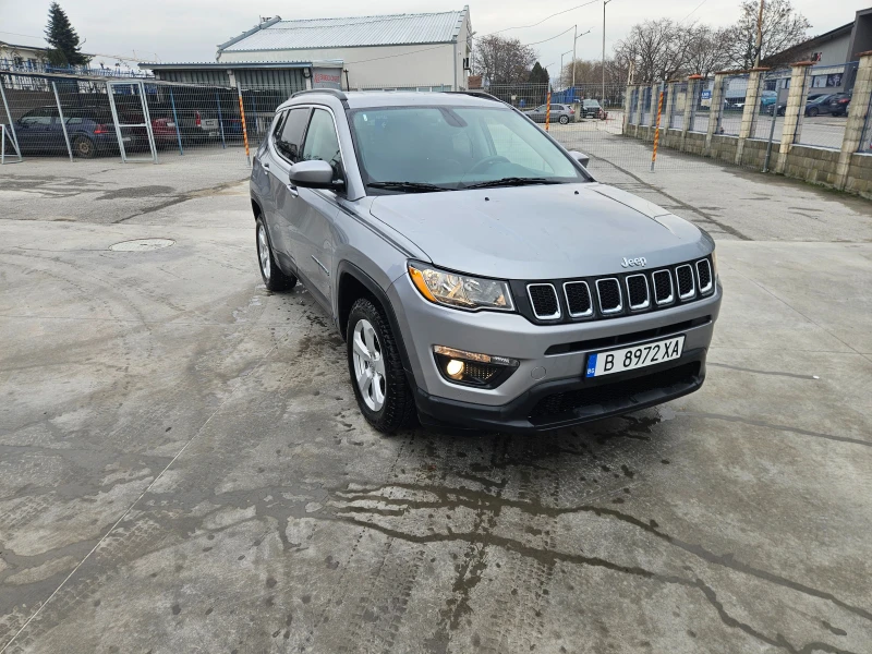 Jeep Compass 2.4L LATITUDE, снимка 1 - Автомобили и джипове - 47648527