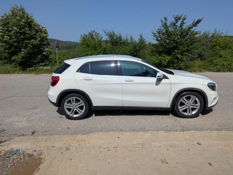 Mercedes-Benz GLA 200 2.2 CDI, снимка 3 - Автомобили и джипове - 50574057