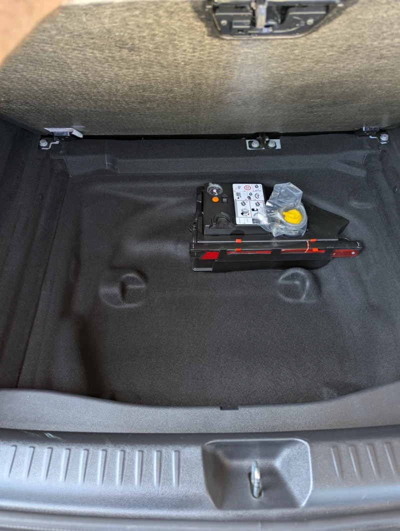 Mercedes-Benz GLA 200 2.2 CDI, снимка 10 - Автомобили и джипове - 50574057