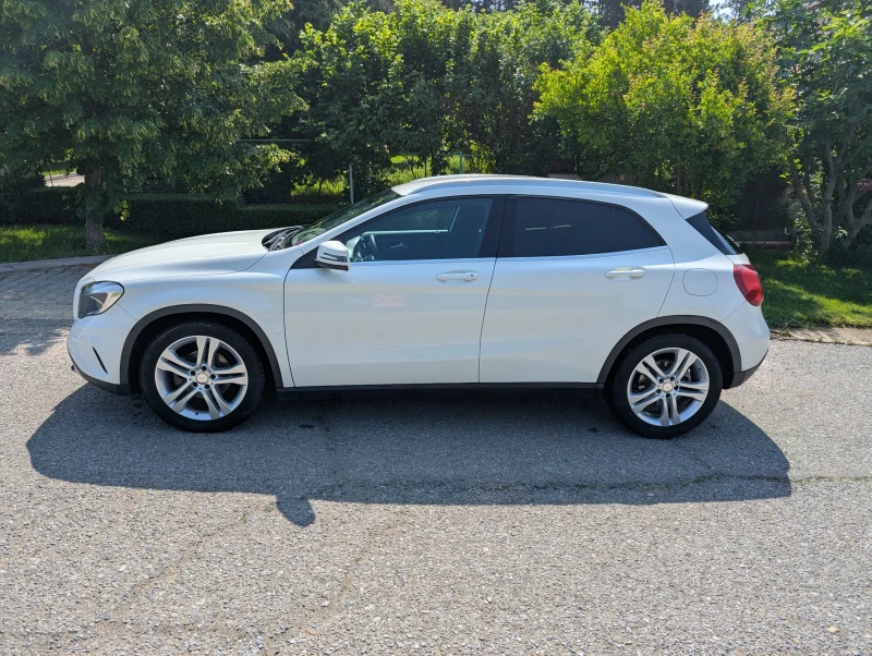 Mercedes-Benz GLA 200 2.2 CDI, снимка 4 - Автомобили и джипове - 50574057