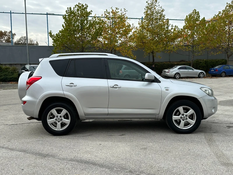 Toyota Rav4 2.2d 177 к.с. , снимка 5 - Автомобили и джипове - 52305590