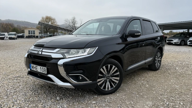 Mitsubishi Outlander 2.4-166к.с.-7места-MIVEC-4X4-LED-ПОДГРЕВ-, снимка 3 - Автомобили и джипове - 52331999
