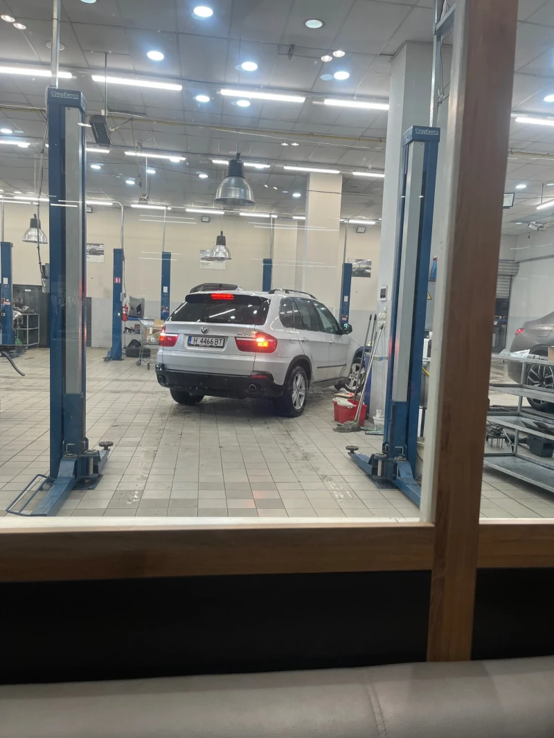 BMW X5 3.0d, снимка 3 - Автомобили и джипове - 52596406