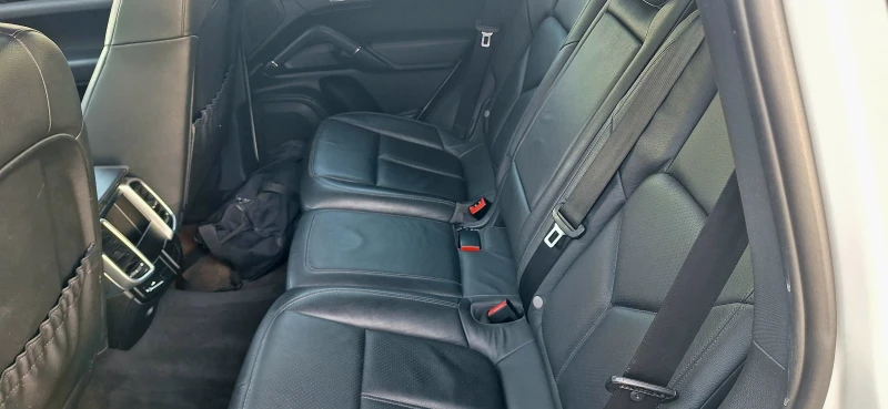 Porsche Cayenne 3, 0TDI Топ състояние!!!, снимка 16 - Автомобили и джипове - 52938580