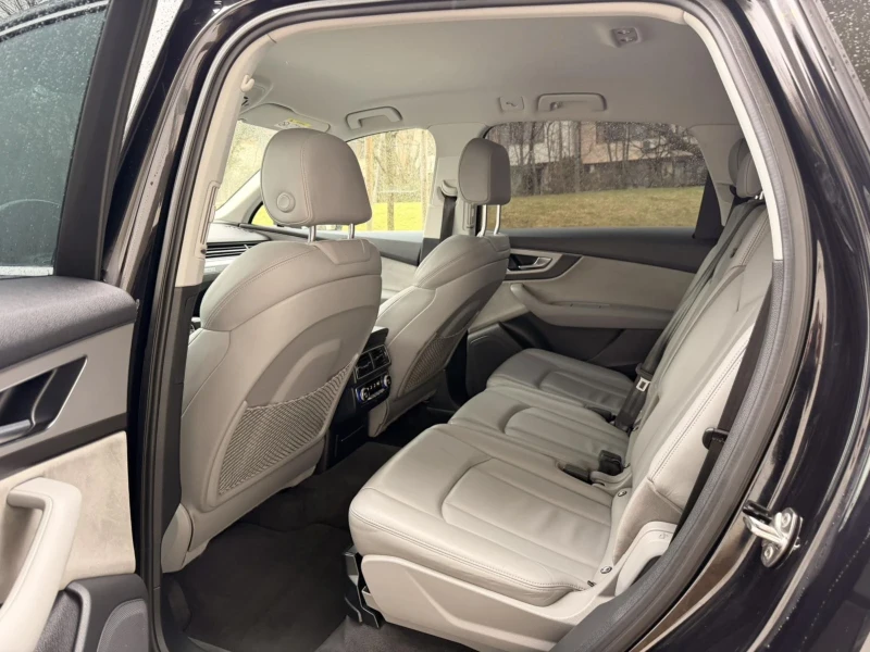 Audi Q7 3.0TDI / MATRIX, снимка 11 - Автомобили и джипове - 53276945