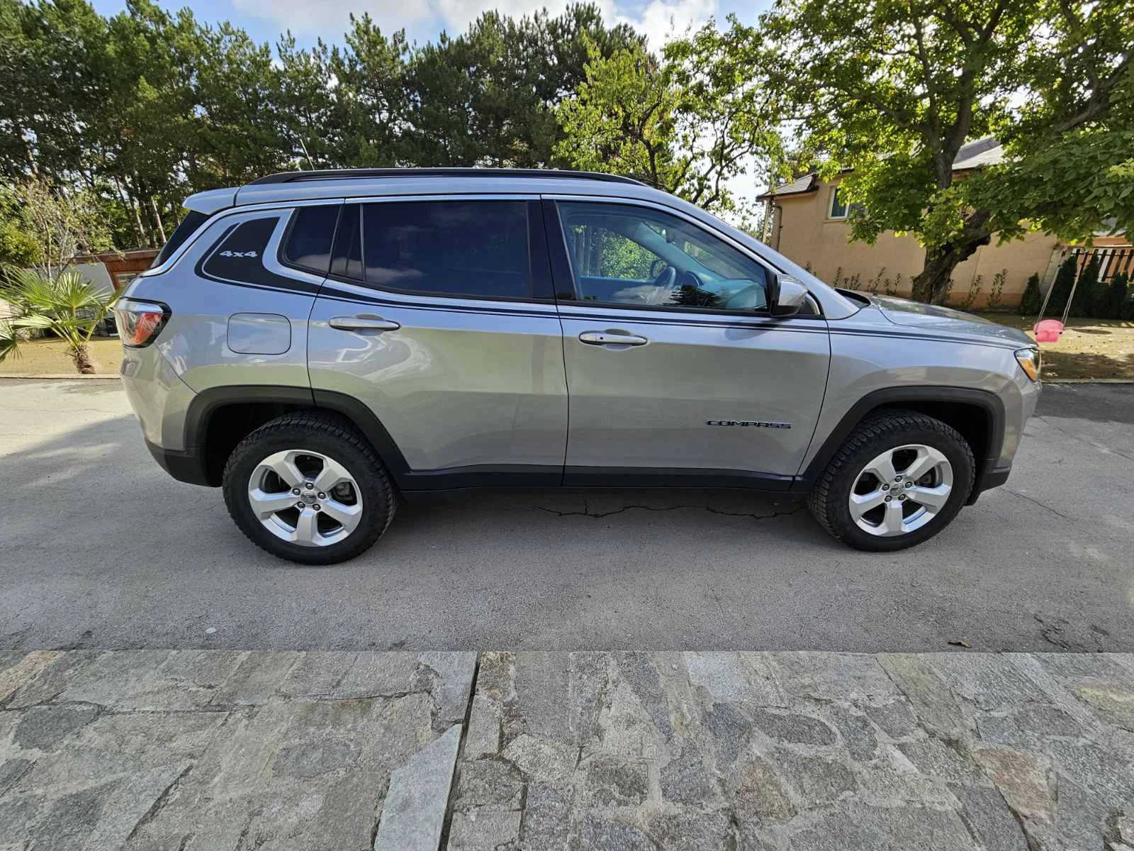 Jeep Compass 2.4L LATITUDE - изображение 5