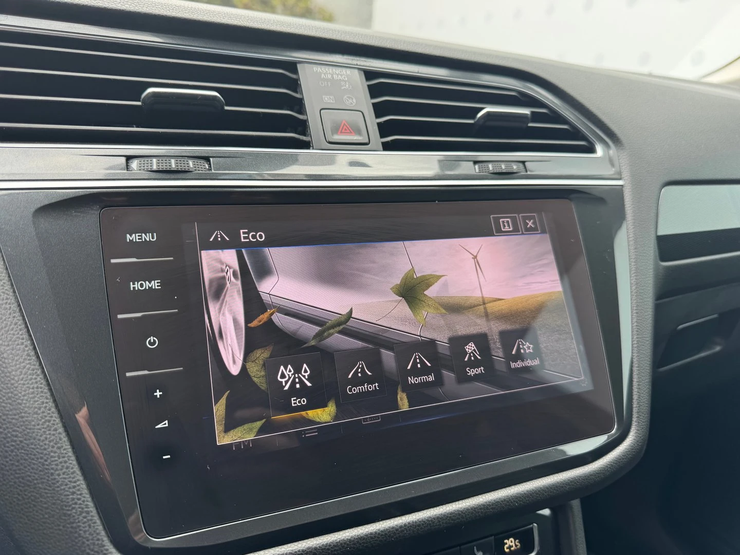 VW Tiguan 2.0 BiTDI SCR DSG 4MO HL | Mobile.bg — изображение 15