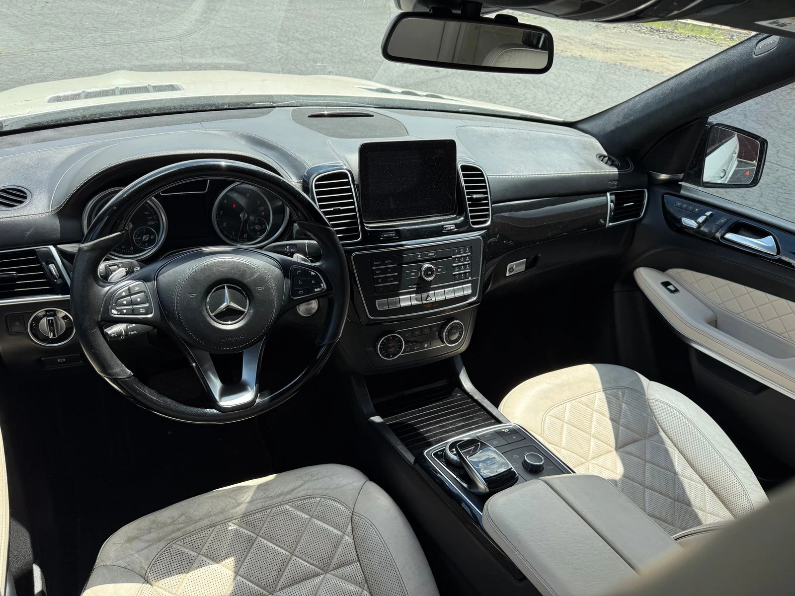 Mercedes-Benz GLS 500 AMG* PACK* DESIGNO* ДИСТРОНИК* ПОДГРЕВ* ОБДУХВАНЕ* - изображение 10