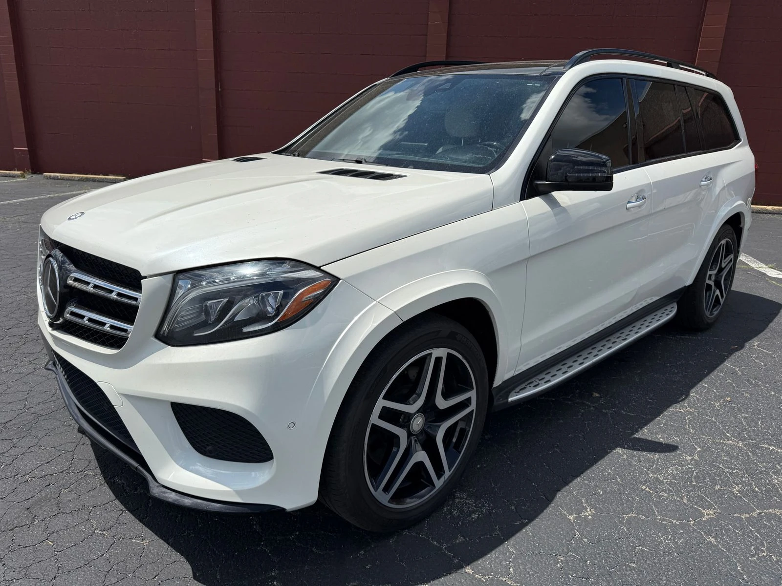 Mercedes-Benz GLS 500 AMG* PACK* DESIGNO* ДИСТРОНИК* ПОДГРЕВ* ОБДУХВАНЕ* - изображение 5
