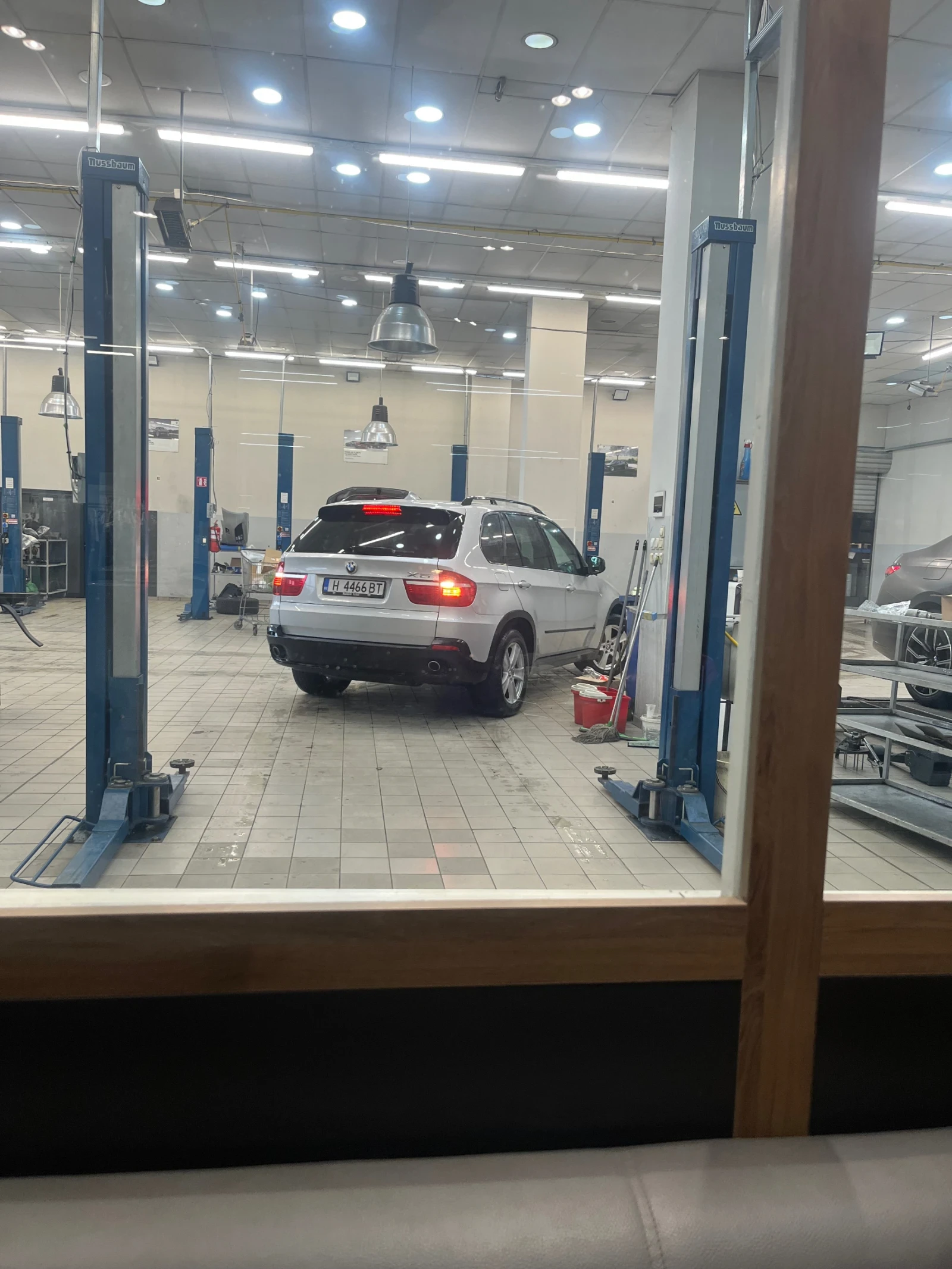 BMW X5 3.0d - изображение 3