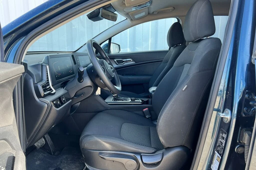 Kia Sportage, снимка 16 - Автомобили и джипове - 53985524