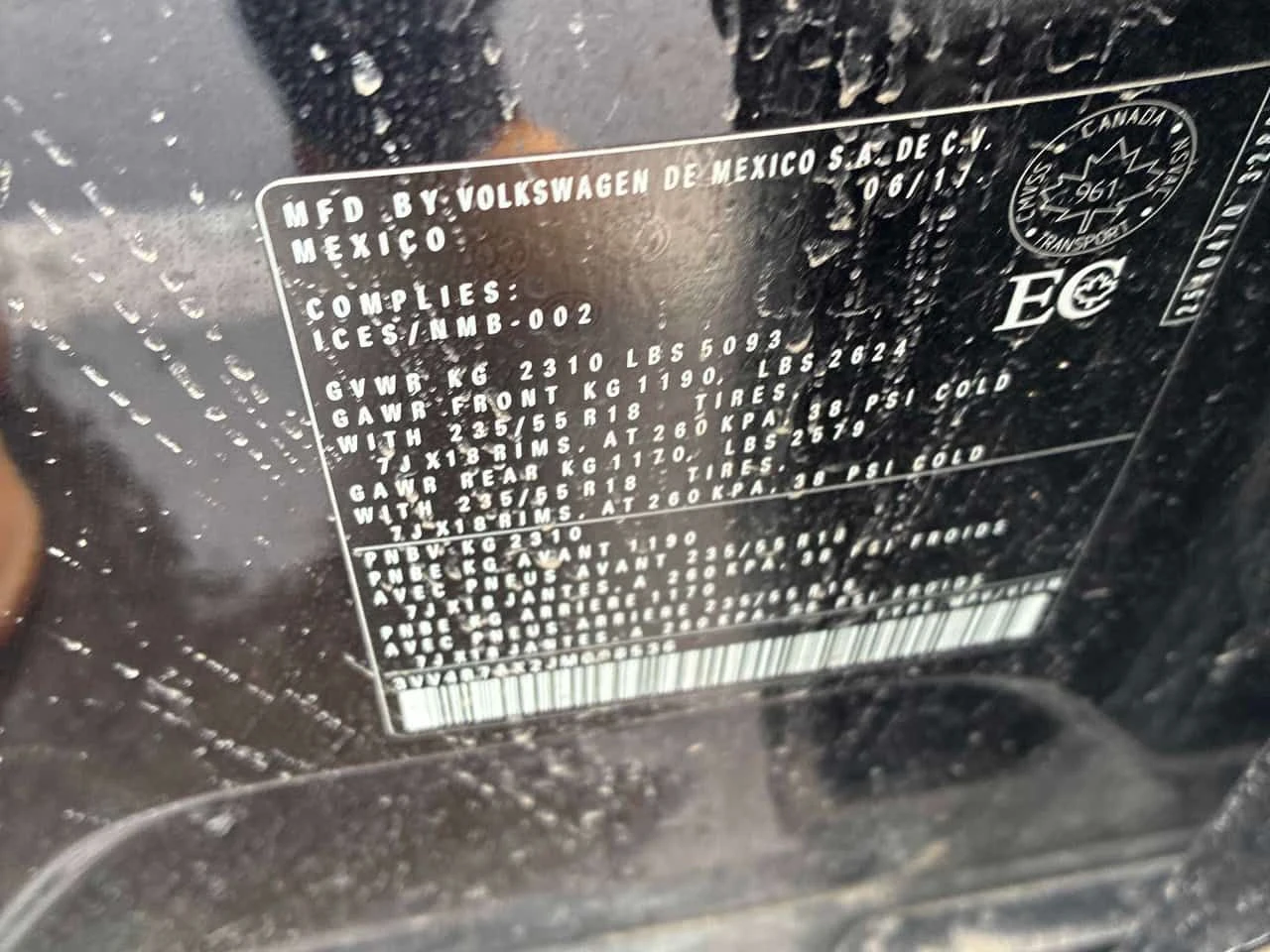 VW Tiguan * Highline * 360 * ПОДГРЕВИ * ПАМЕТ * PANO, снимка 11 - Автомобили и джипове - 54084689