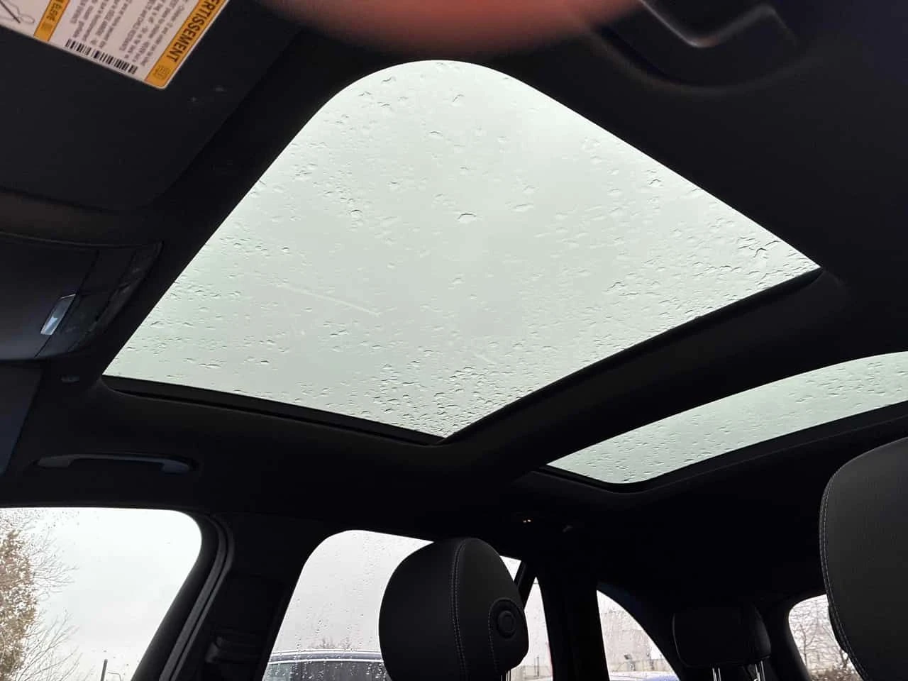 Mercedes-Benz GLC * 300 * CARFAX * ЦЕНА ДО БГ, снимка 13 - Автомобили и джипове - 54239542