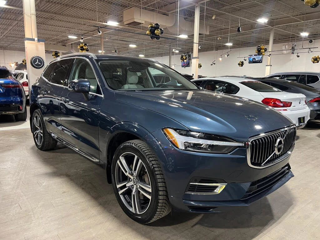 Volvo XC60 Hybrid Plug-in Recharge Inscription Expression eAW, снимка 1 - Автомобили и джипове - 54564470