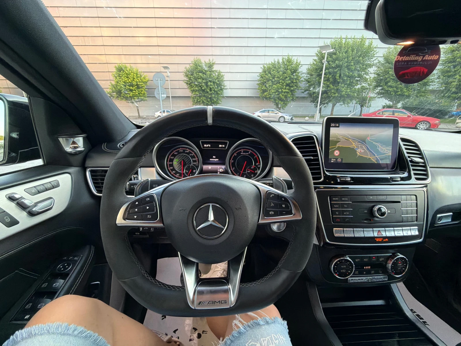 Mercedes-Benz GLE 63 S AMG БАРТЕР* ВАКУМ* BANG* Olufsen, снимка 12 - Автомобили и джипове - 55002991