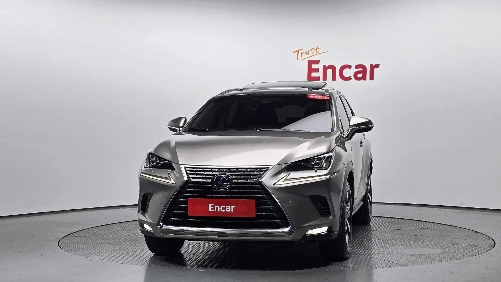 Lexus NX BLIND SPOT* ПОДГРЕВ ВОЛАН* ЛЮК* КРАЙНА ЦЕНА, снимка 3 - Автомобили и джипове - 55367135