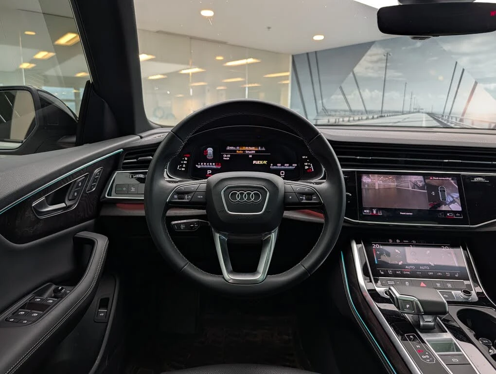 Audi Q8 55TFSI* BLACK OPTIC* B&O* ОБДУХ* ПАНО* КРАЙНА ЦЕНА, снимка 10 - Автомобили и джипове - 56101145