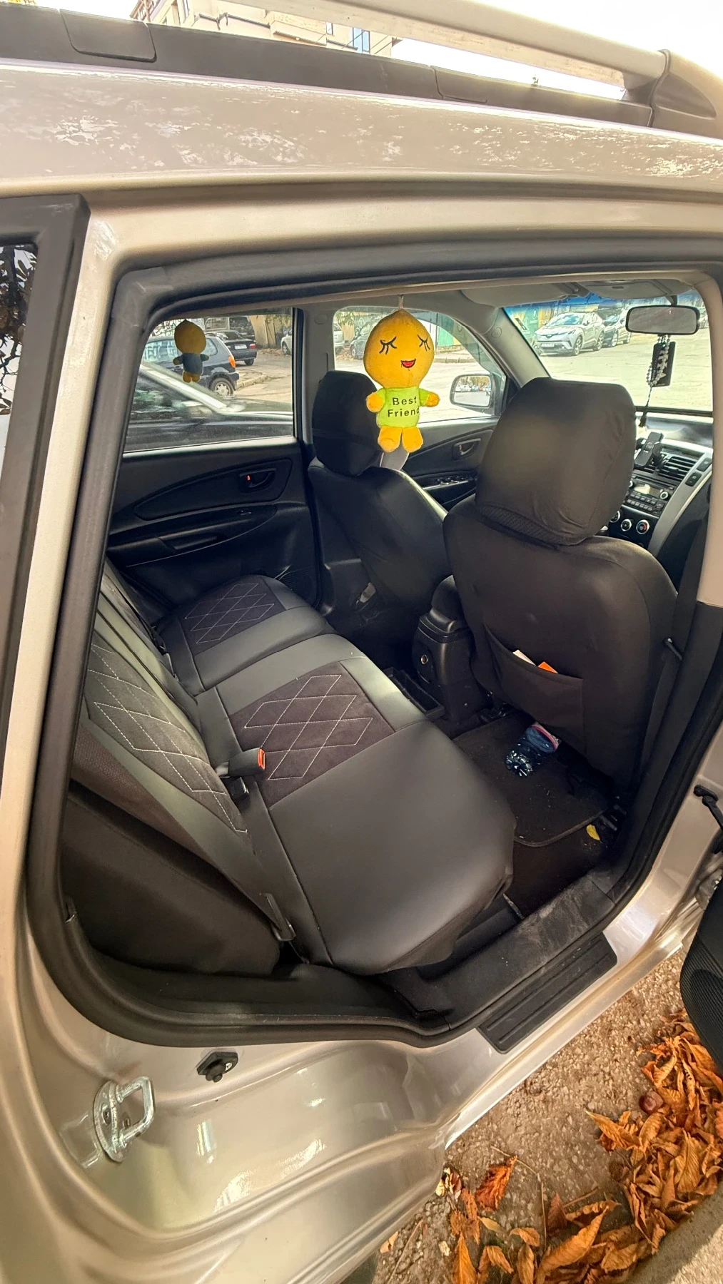 Hyundai Tucson 2.0i + Газ BRC, снимка 7 - Автомобили и джипове - 56683367