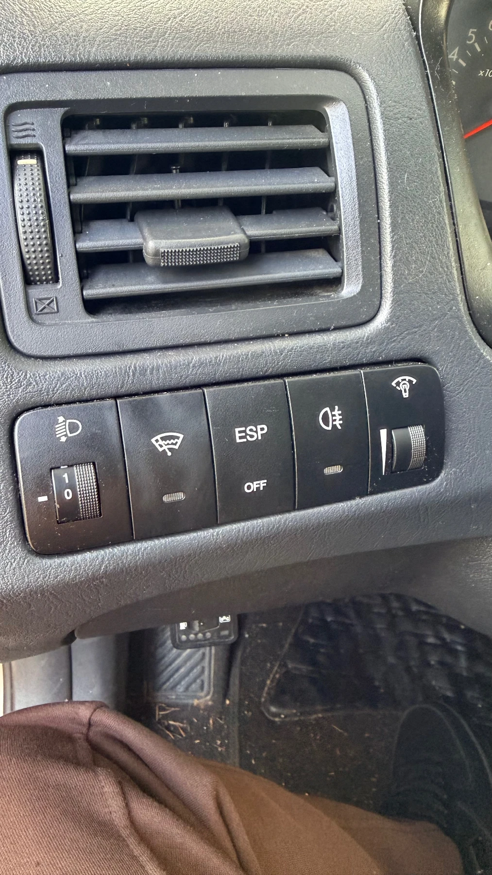 Hyundai Tucson 2.0i + Газ BRC, снимка 11 - Автомобили и джипове - 56683367
