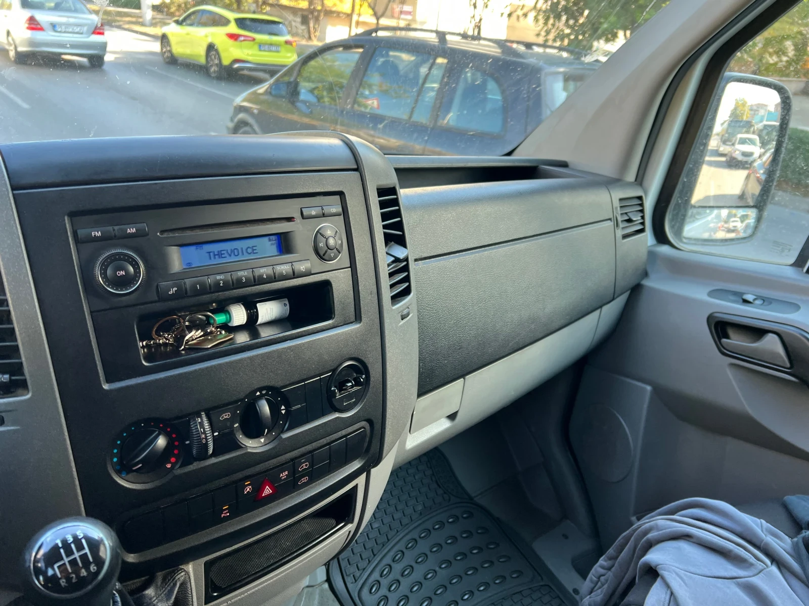 VW Crafter 2.0TDI - изображение 6