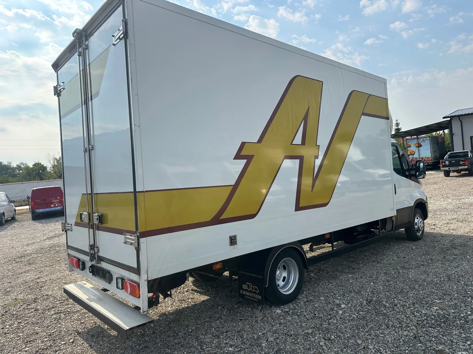 Iveco Daily 2БРОЯ!50C18!XXL!ДВ.ГУМА!ДО3.5Т!5М!HI-MATIC - изображение 6