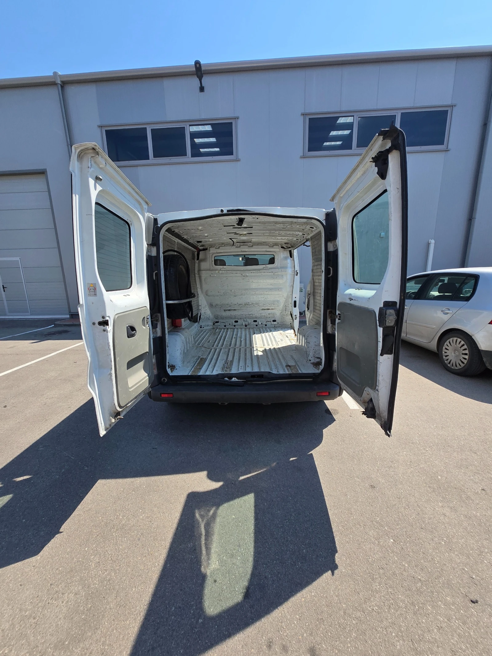 Opel Vivaro 1.9 CDTI - изображение 4
