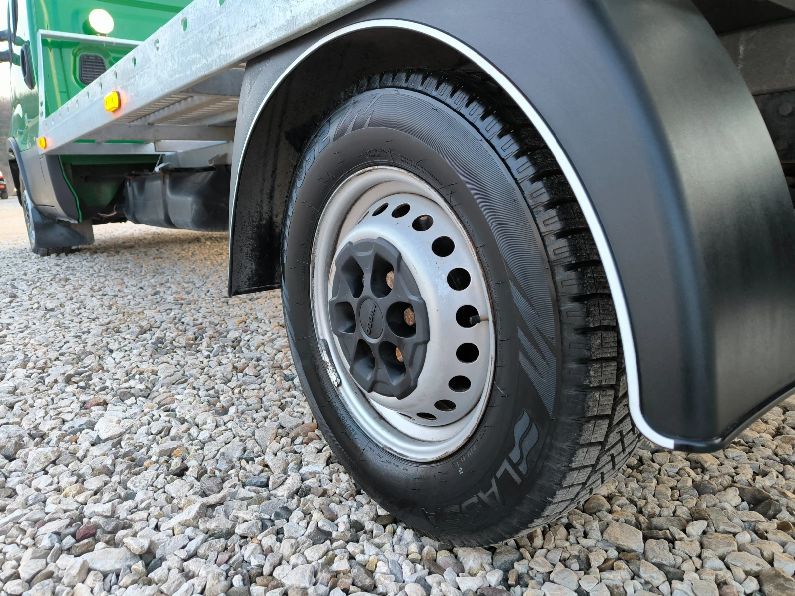 Iveco 35S18 3.0 TDi ПЪТНА ПОМОЩ- ЛУКС ШВЕЙЦАРИЯ, снимка 15 - Бусове и автобуси - 54574866