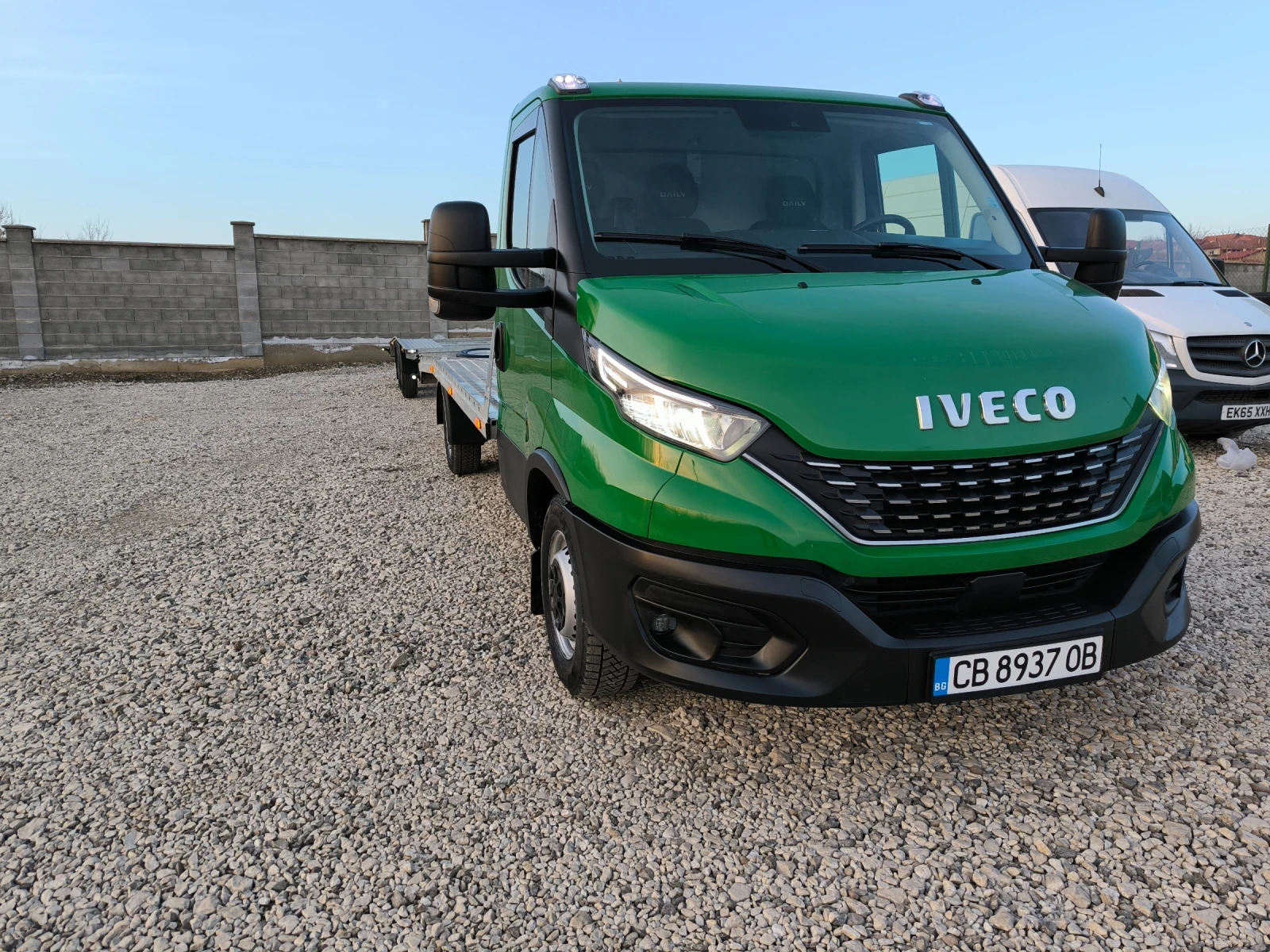 Iveco 35S18 3.0 TDi ПЪТНА ПОМОЩ- ЛУКС ШВЕЙЦАРИЯ, снимка 3 - Бусове и автобуси - 54574866