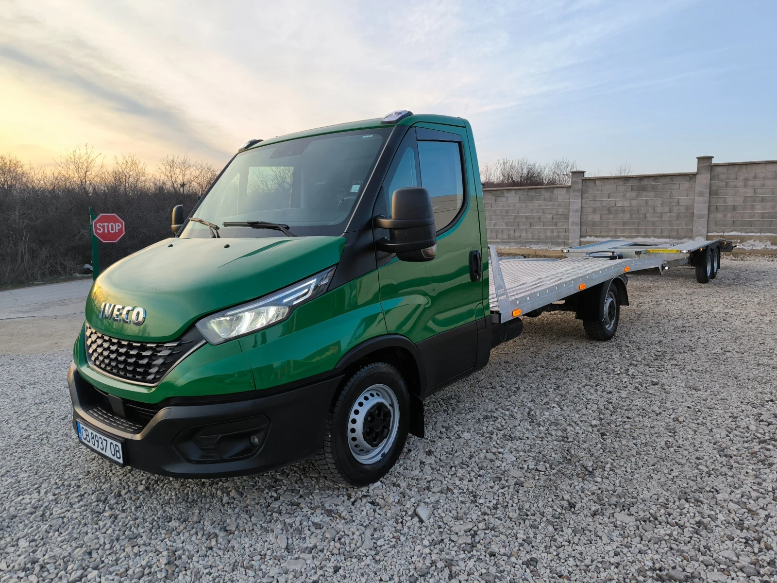 Iveco 35S18 3.0 TDi ПЪТНА ПОМОЩ- ЛУКС ШВЕЙЦАРИЯ