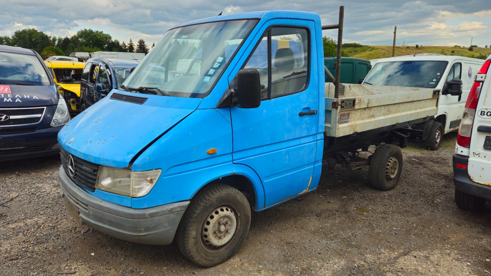 Mercedes-Benz Sprinter 2.3d/на части