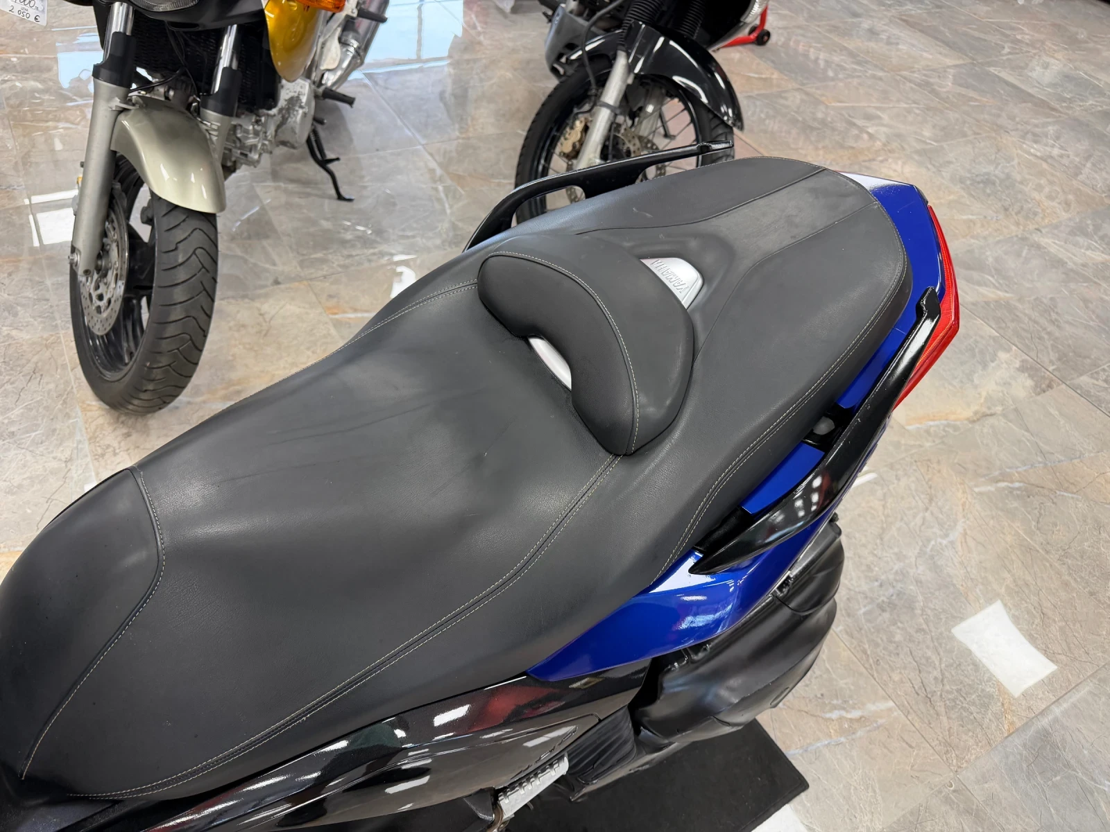 Yamaha X-max 400, снимка 12 - Мотоциклети и мототехника - 54677163
