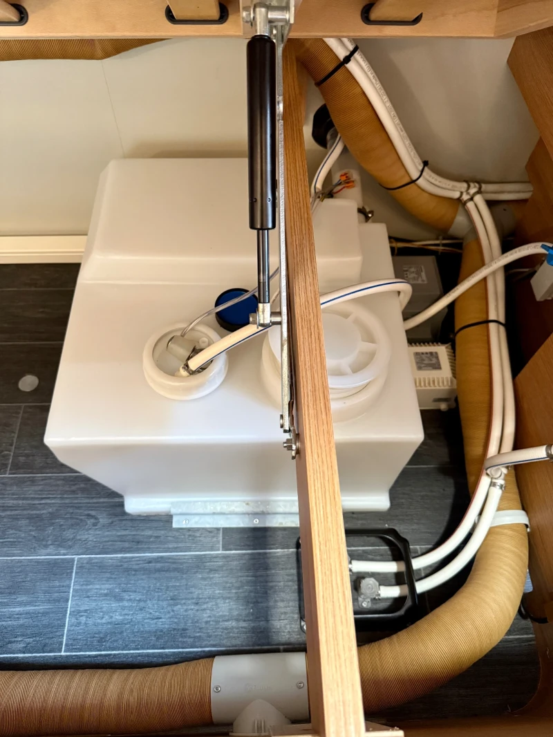 Каравана Tabbert Da Vinci 495, снимка 16 - Каравани и кемпери - 51408432