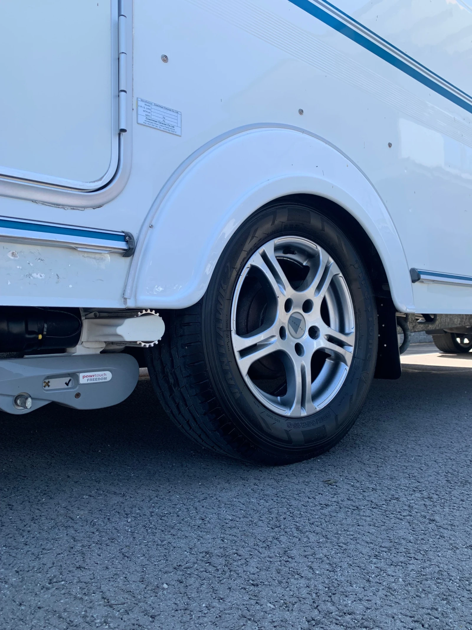 Каравана Coachmen VIP 530/4 - изображение 6