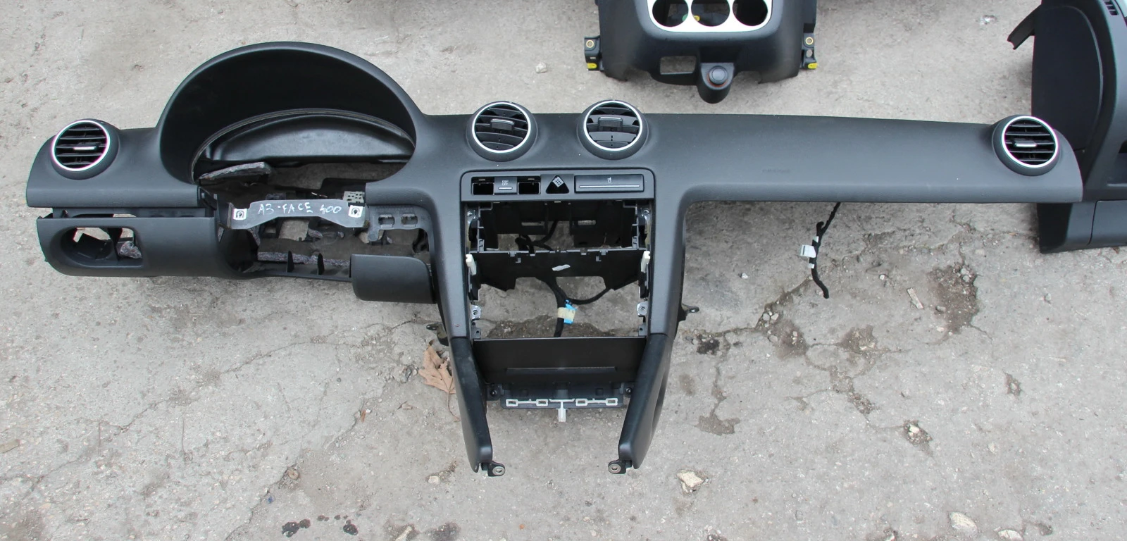    3,    | Mobile.bg   2