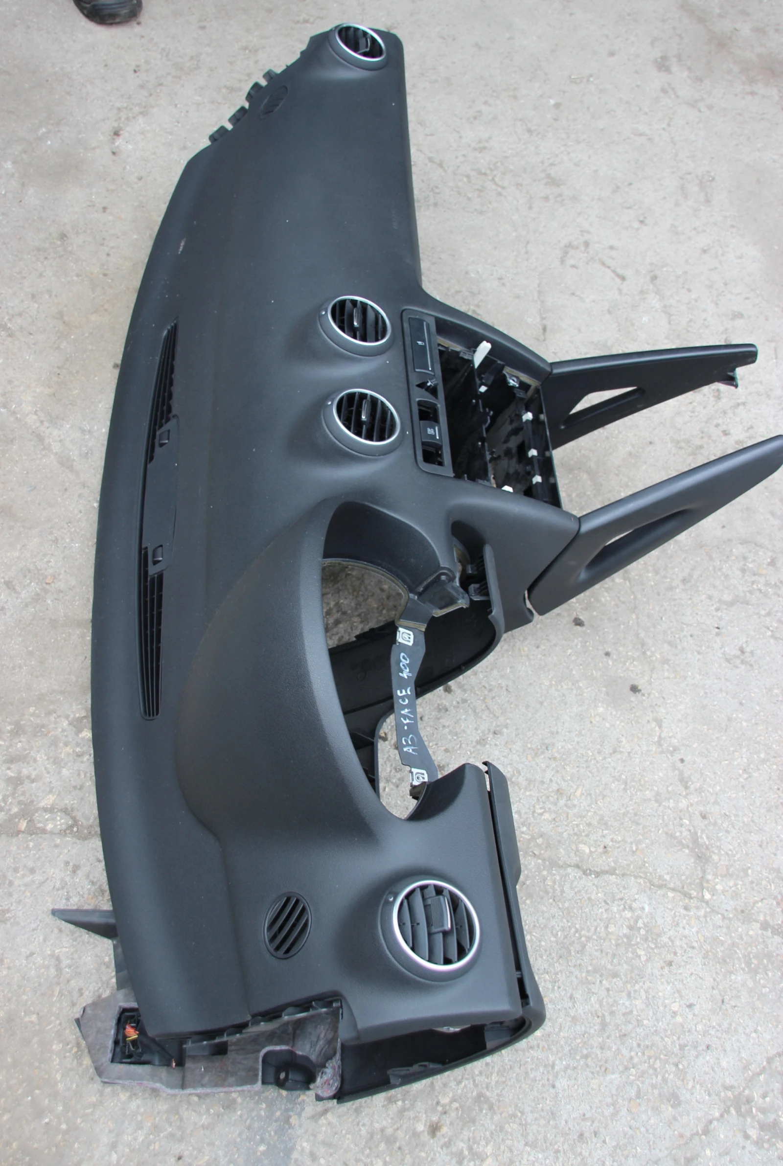    3,    | Mobile.bg   3