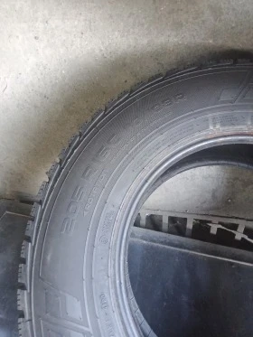 Гуми Зимни 205/80R16, снимка 8