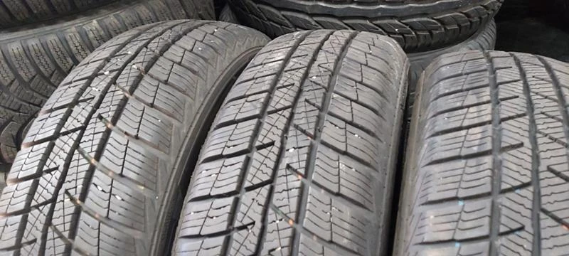 Гуми Зимни 165/65R14, снимка 2 - Гуми и джанти - 35129743