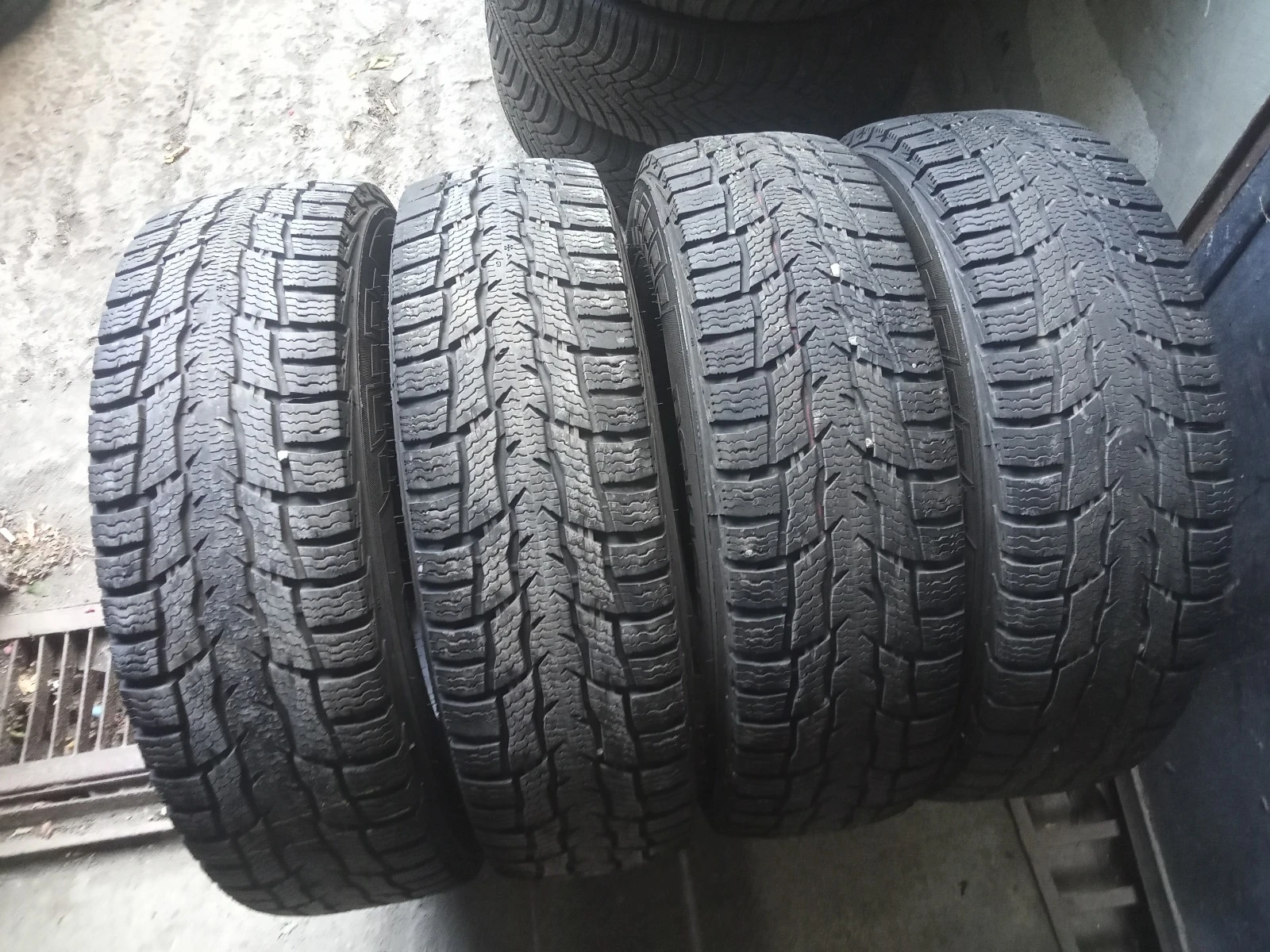 ���� 205/80R16 | Mobile.bg � ����������� 1