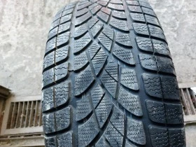 Гуми Зимни 265/50R19, снимка 1 - Гуми и джанти - 44388067